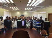 النائبان حاج يحيى وغنايم يلتقون طلاب مدرسة درور الثانوية من الرملة في الكنيست 